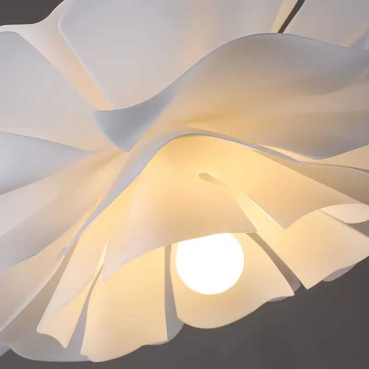 Plafonnier LED nordique en forme de pétale – Image 3