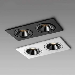 Plafonnier encastrable LED noir et blanc sur fond blanc