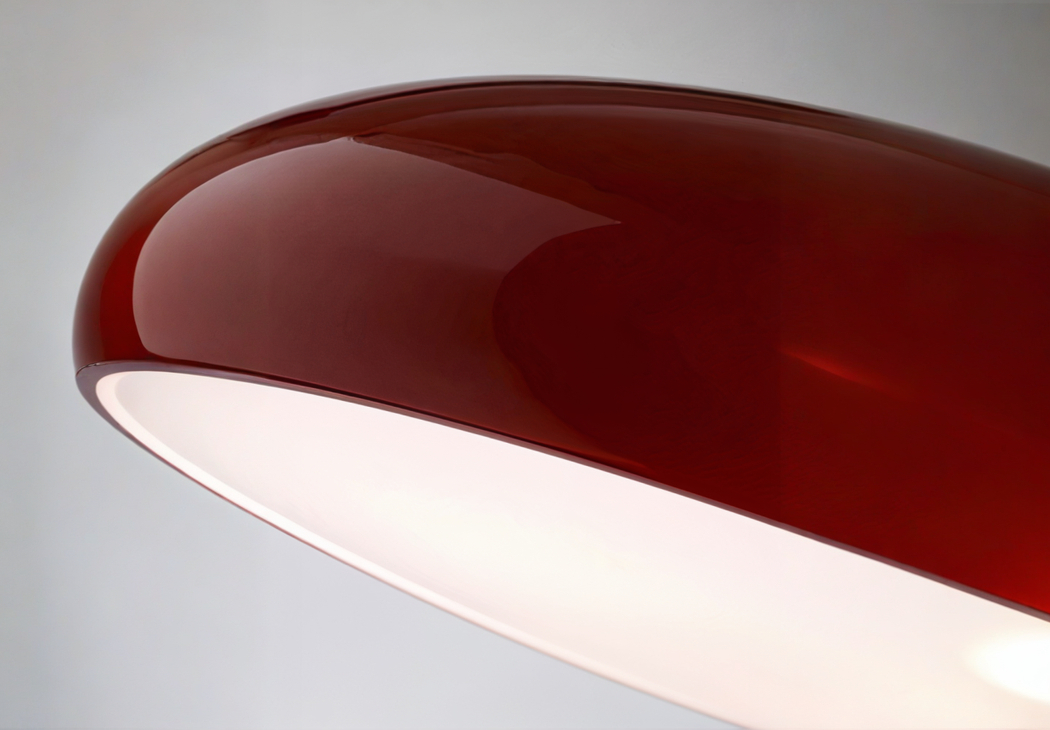 IMG_01_04_25_plafonnier_design_rouge_intense_06.jpg
