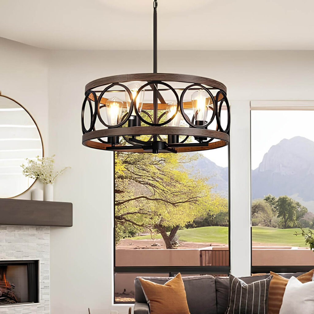 Plafonnier vintage américain circulaire Plafonnier vintage américain circulaire suspendu au dessus d'un salon au style mi-contemporain, mi-campagne